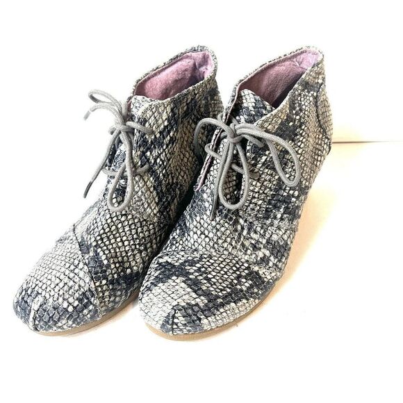 TOMS Snake Skin Print Wedge Oxford Heel Womens Sz 8 Lace Up Pump Shoe Ankle High - Picture 1 of 10